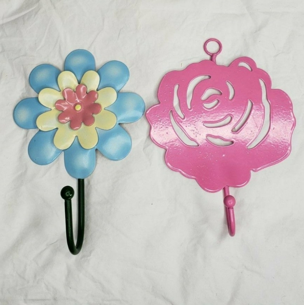 2 Floral Metal Wall Hooks 6"